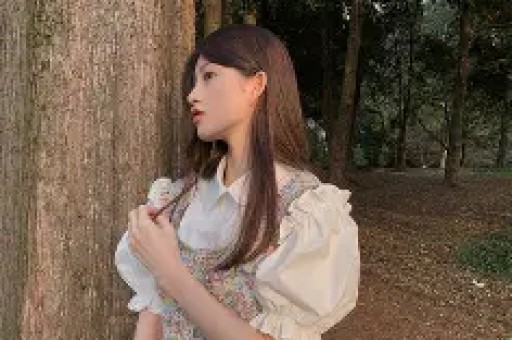 网红多肉饱饱赠覃海洋名表均为假货网友：覃海洋太惨了